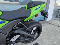 2026 Kawasaki Ninja ZX-10R ABS Ninja Green