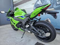 2026 Kawasaki Ninja ZX-10R ABS Ninja Green