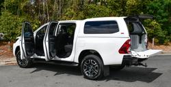 2025 Toyota Hilux SR5 48V