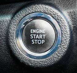 2025 Toyota Hilux SR5 48V