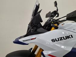 2026 Suzuki V-STROM 800 (DL800RQ) White