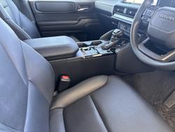 2025 Toyota Landcruiser Prado