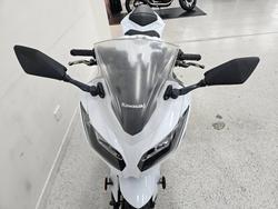 2014 Kawasaki NINJA 300 White