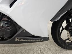 2014 Kawasaki NINJA 300 White