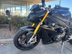 2016 BMW Motorrad S 1000 R Black