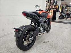 2023 Triumph TRIDENT 660 Orange