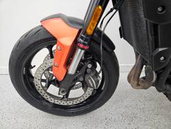 2023 Triumph TRIDENT 660 Orange