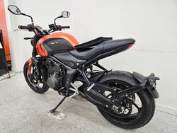 2023 Triumph TRIDENT 660 Orange
