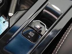 2025 Mahindra XUV3XO AX7L Anniversary Edition