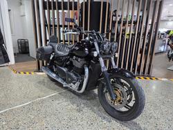 2011 Triumph THUNDERBIRD Black