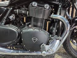 2011 Triumph THUNDERBIRD Black