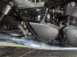 2011 Triumph THUNDERBIRD Black