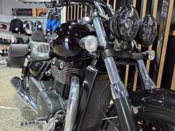 2011 Triumph THUNDERBIRD Black