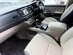 2019 Kia Carnival SLi
