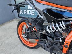 2024 KTM 390 Duke Duke Orange