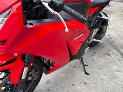 2015 Honda CBR1000RR (FIREBLADE)