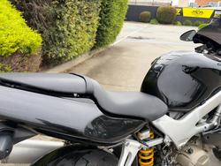 2006 Honda VTR1000F (FIRESTORM) Black