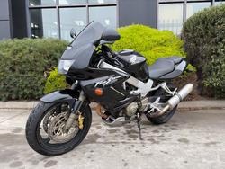 2006 Honda VTR1000F (FIRESTORM) Black