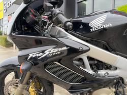 2006 Honda VTR1000F (FIRESTORM) Black