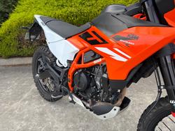 2025 Ktm 390 ENDURO R Orange