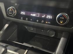 2023 Mitsubishi Outlander LS