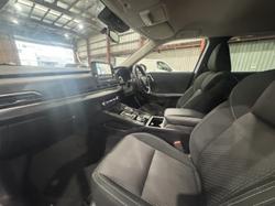 2023 Mitsubishi Outlander LS