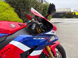 2025 Honda CBR1000RR-R SP (FIREBLADE) ABS Red