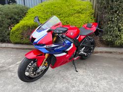 2025 Honda CBR1000RR-R SP (FIREBLADE) ABS Red