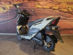 2024 Suzuki Avenis 125 Avenis White