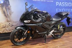2024 Yamaha YZF-R3 White