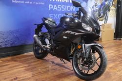 2024 Yamaha YZF-R3 White
