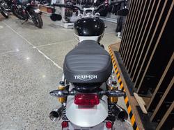 2026 Triumph BONNEVILLE SPEED TWIN 1200 RS Black