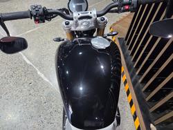 2026 Triumph BONNEVILLE SPEED TWIN 1200 RS Black