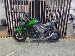 2024 Kawasaki Z1000 GREY