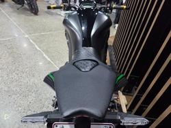 2024 Kawasaki Z1000 GREY
