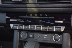 2026 Nissan Navara PRO-4X D27 MY26 4X4 Dual Range Midnight Black