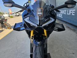 2026 CFMOTO 750SR-S SR Black