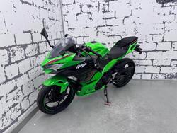 2023 Kawasaki Ninja 400 (EX400G) Ninja Green