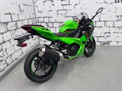 2023 Kawasaki Ninja 400 (EX400G) Ninja Green