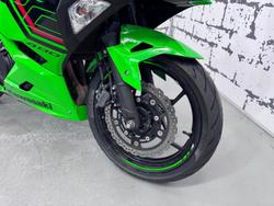 2023 Kawasaki Ninja 400 (EX400G) Ninja Green