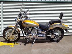 1999 Yamaha V-Star XVS1100 Custom V-Star Gold
