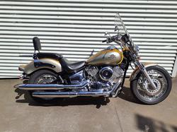 1999 Yamaha V-Star XVS1100 Custom V-Star Gold