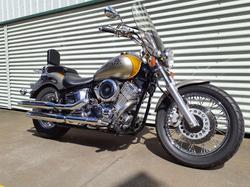 1999 Yamaha V-Star XVS1100 Custom V-Star Gold