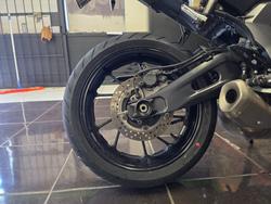2024 Yamaha YZF-R7LA BLACK