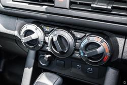 2025 Mitsubishi Triton GLX MV MY25 4X4 Dual Range White