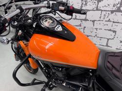 2021 Kawasaki Vulcan 900 Custom (VN900C) Vulcan Orange