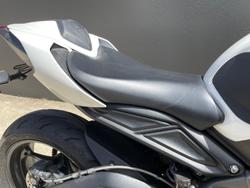 2020 Triumph Street Triple S 660 LAMS Street Triple White