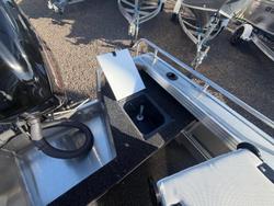 2026 Stacer 429 Outlaw Side Console
