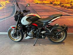 2026 Triumph Trident 800 Trident Grey