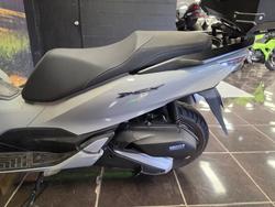 2024 Honda PCX125 SILVER